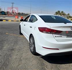 هیوندای ئەلەنترا